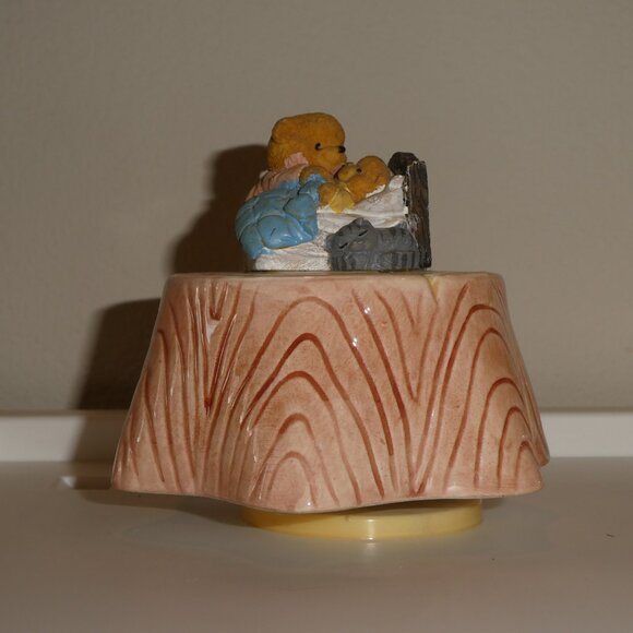 Good Night Bear Figurine Plays “It’s a Small World” - Picture 5 of 7